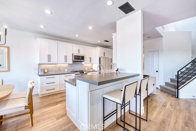 MLS #OC25235548 image #6