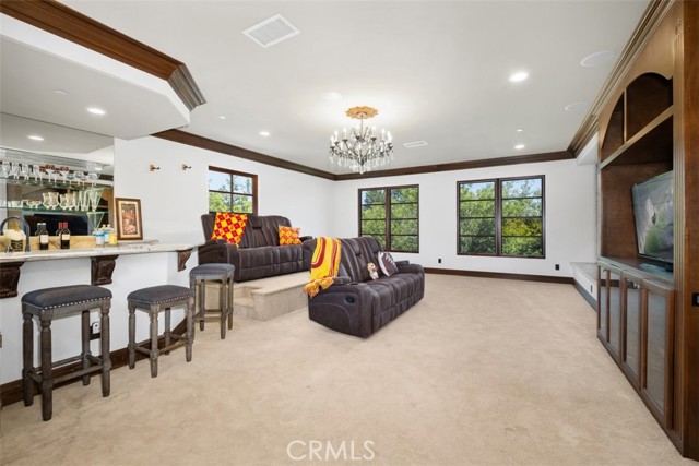 MLS #OC25235588 image #14