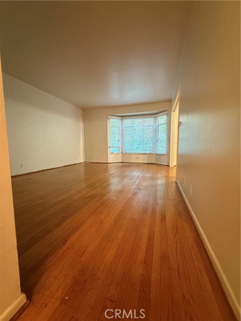 MLS #OC25235657 image #3