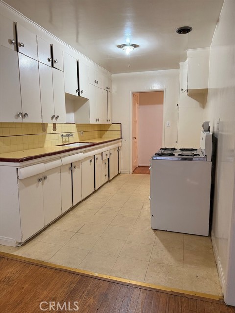 MLS #OC25235657 image #7