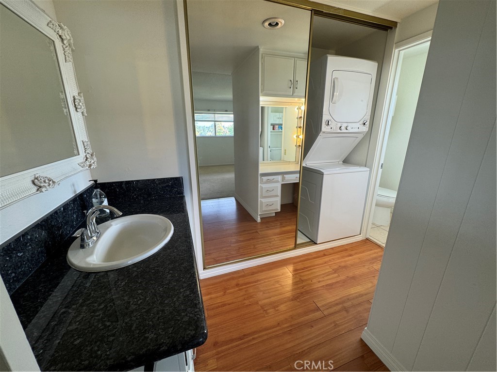 MLS #OC25235662 image #9