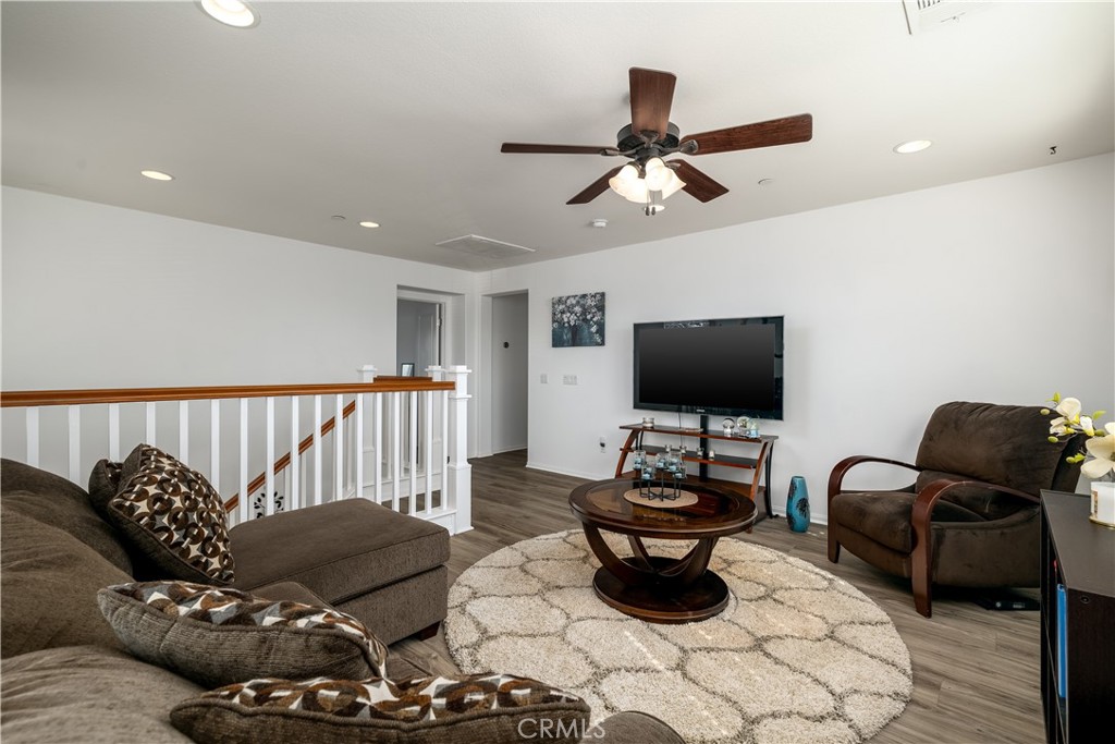 MLS #OC25235700 image #14