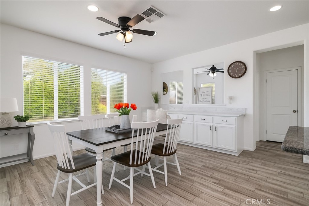 MLS #OC25235700 image #2