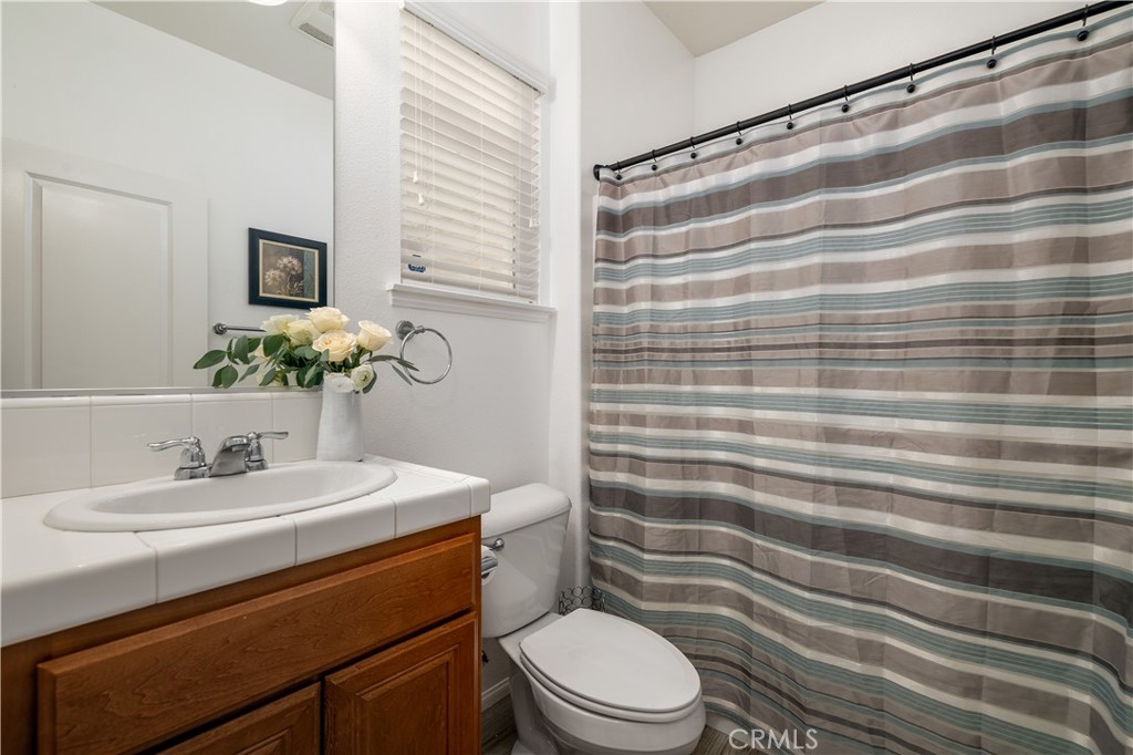 MLS #OC25235700 image #9