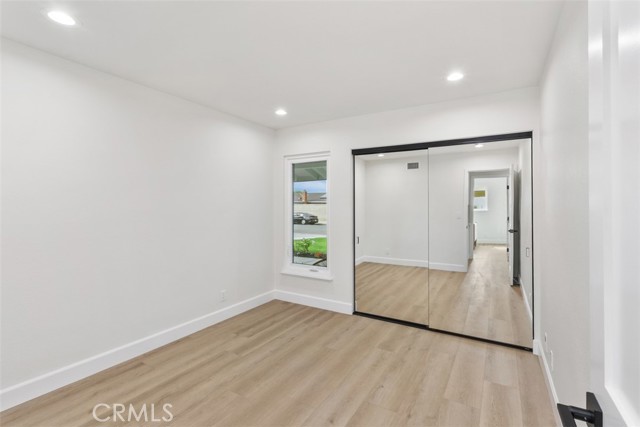 MLS #OC25235744 image #21