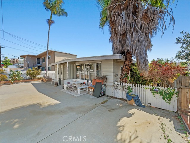 MLS #OC25235828 image #13