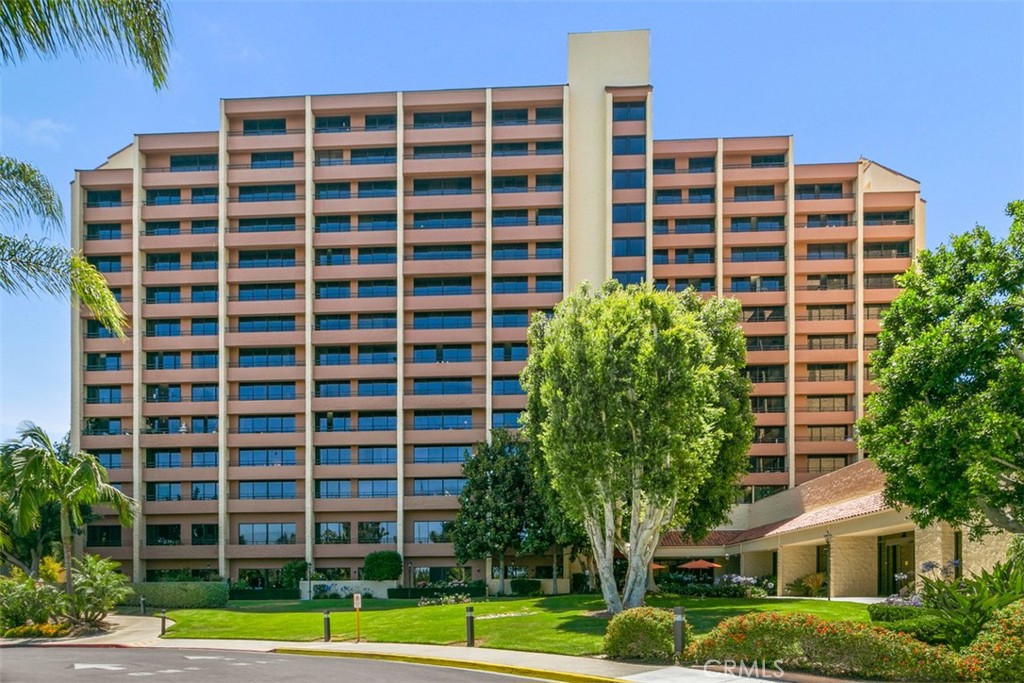 MLS #OC25235861 image #27