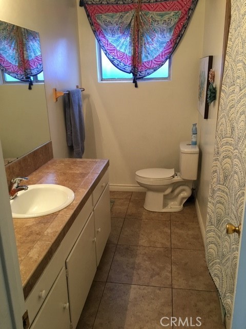 MLS #OC25235896 image #1