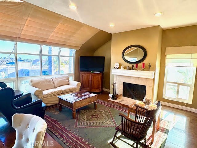 MLS #OC25236011 image #11