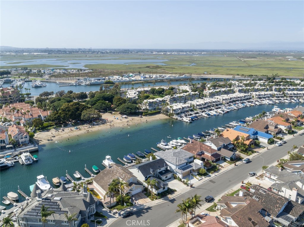 MLS #OC25236011 image #6