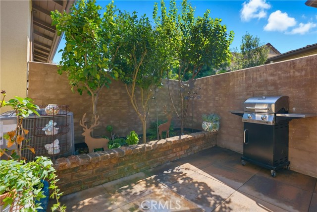 MLS #OC25236018 image #32