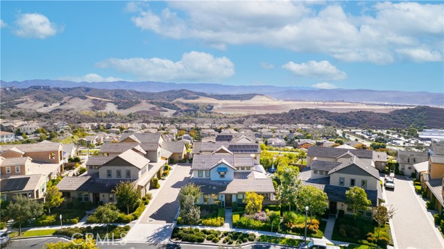 MLS #OC25236018 image #36