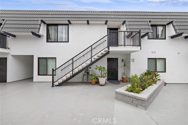 MLS #OC25236030 image #37