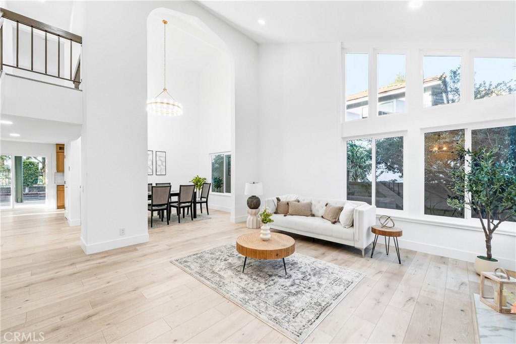 MLS #OC25236120 image #3