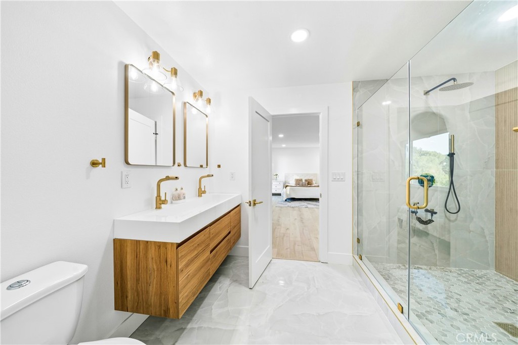 MLS #OC25236120 image #30