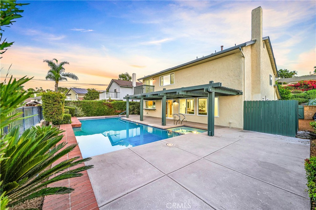 MLS #OC25236120 image #40