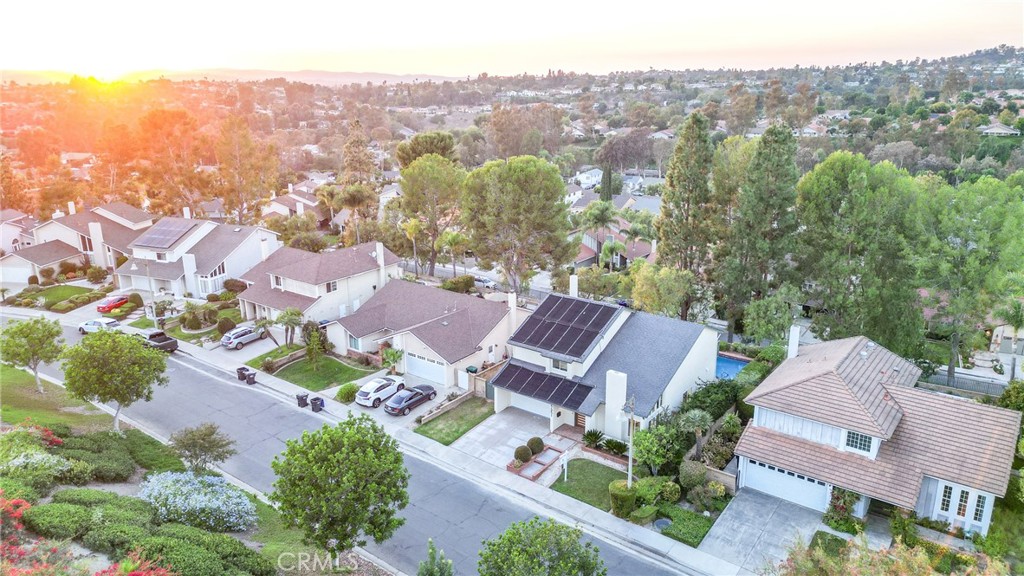 MLS #OC25236120 image #46