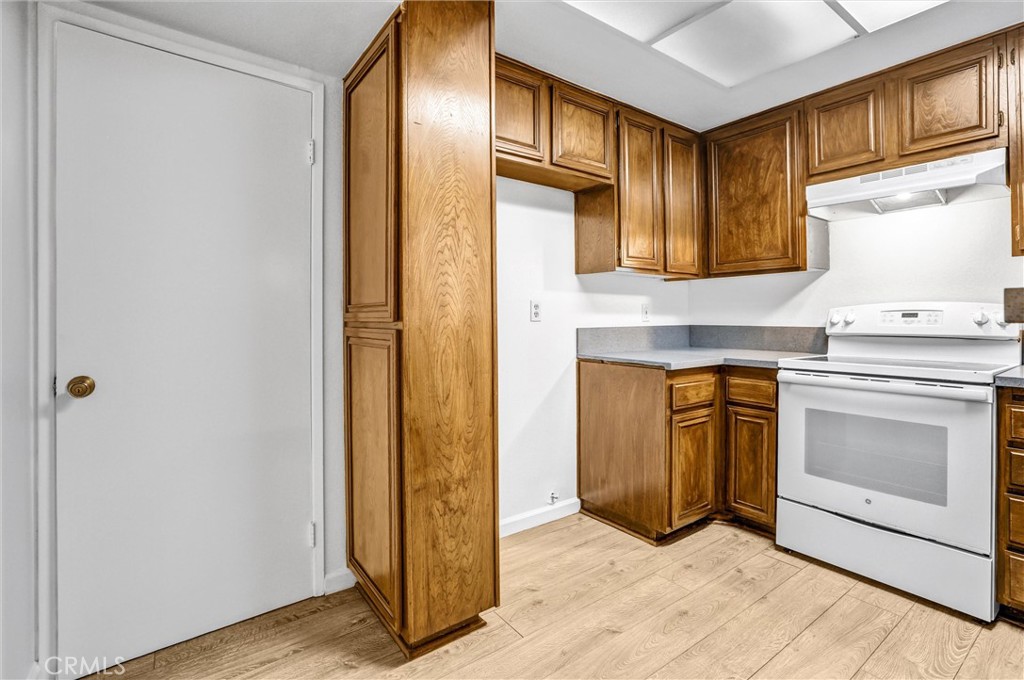 MLS #OC25236133 image #12