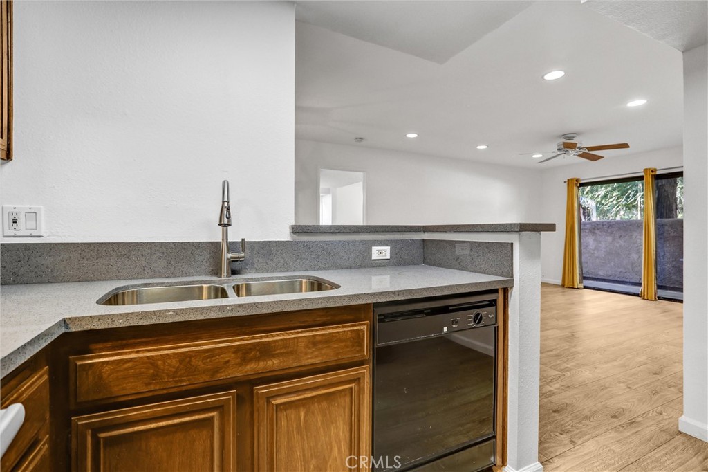 MLS #OC25236133 image #14