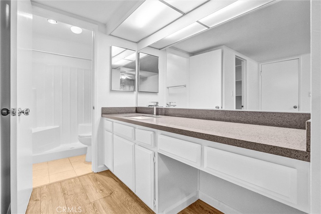 MLS #OC25236133 image #17