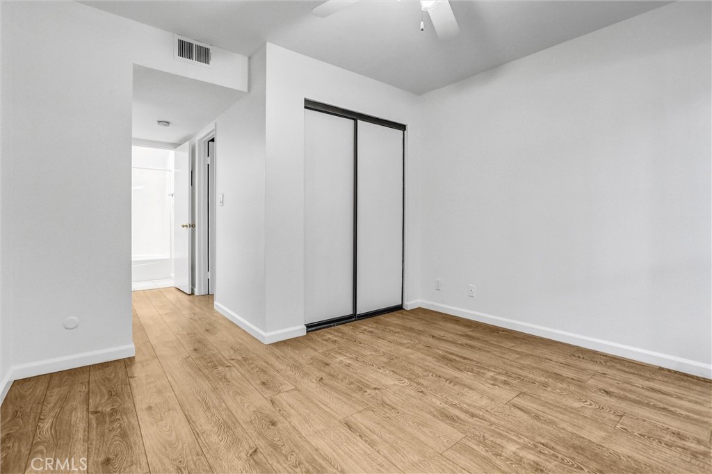 MLS #OC25236133 image #23