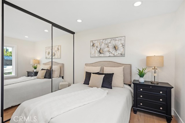 MLS #OC25236177 image #18