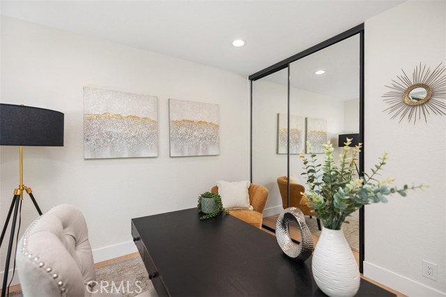 MLS #OC25236177 image #21