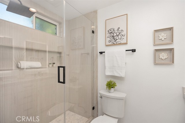 MLS #OC25236177 image #25