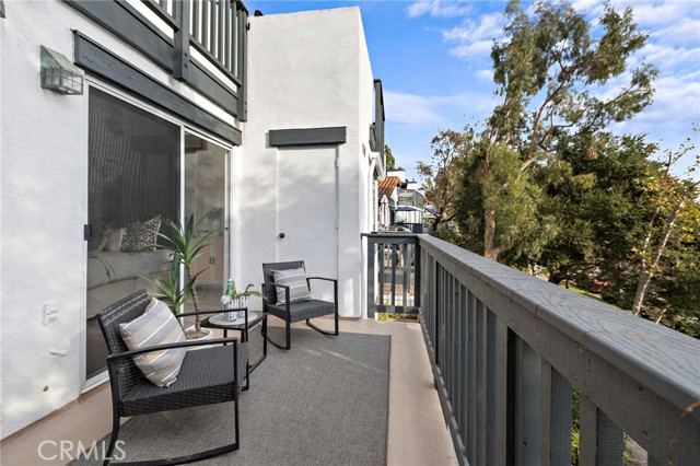 MLS #OC25236179 image #15