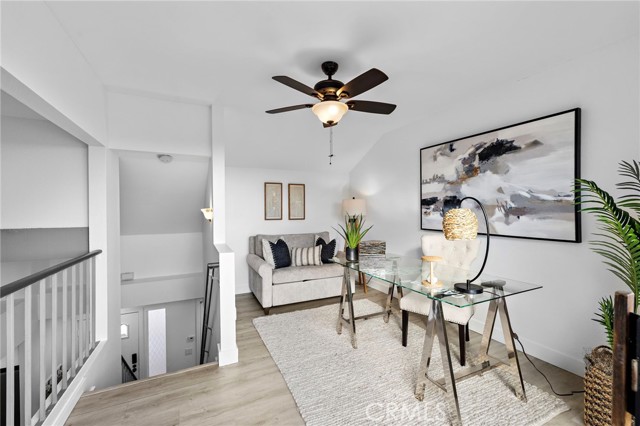 MLS #OC25236179 image #24