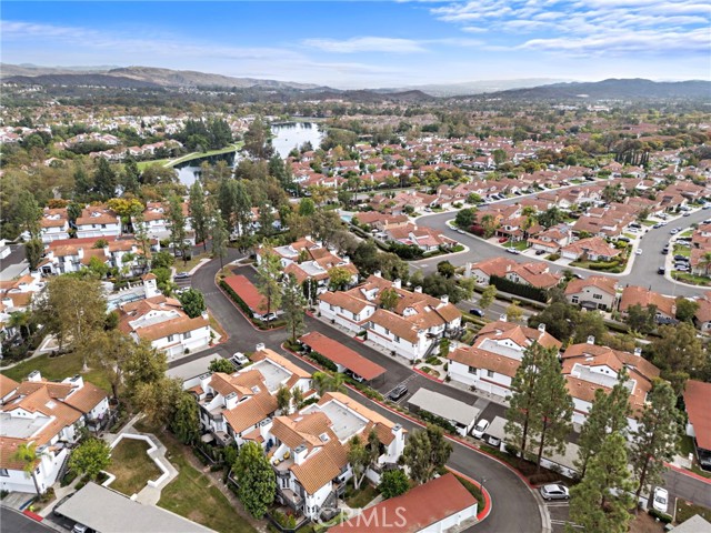 MLS #OC25236179 image #28