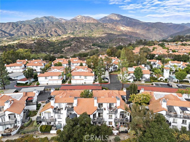 MLS #OC25236179 image #37