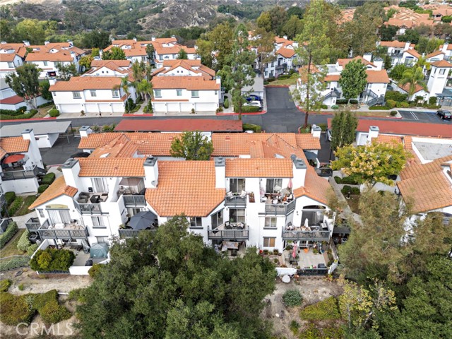 MLS #OC25236179 image #38