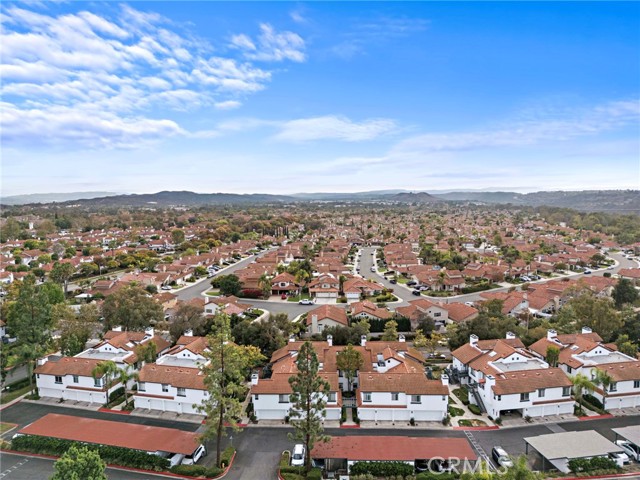 MLS #OC25236179 image #50