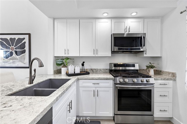 MLS #OC25236179 image #7