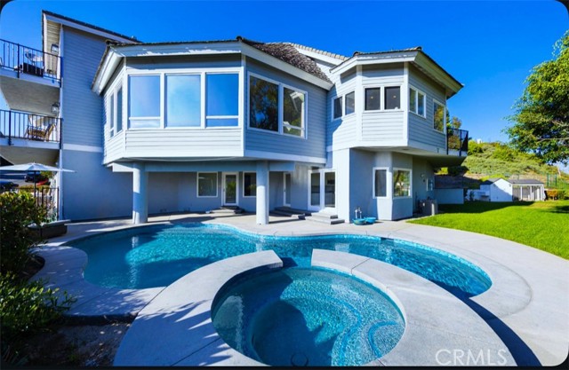 MLS #OC25236198 image #1