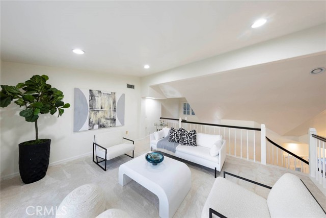 MLS #OC25236198 image #11