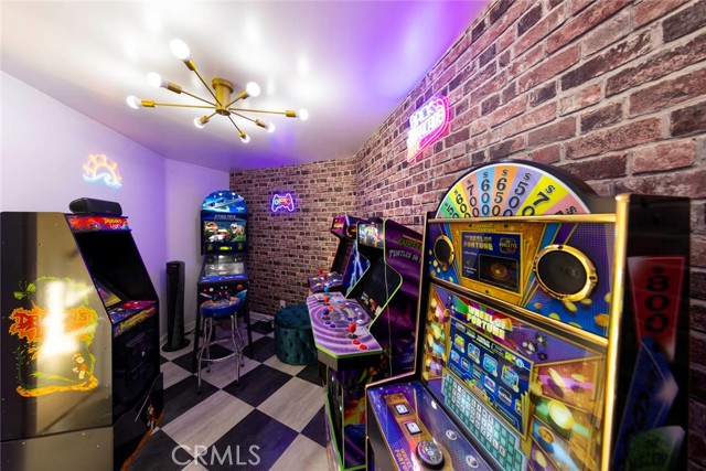 MLS #OC25236198 image #35