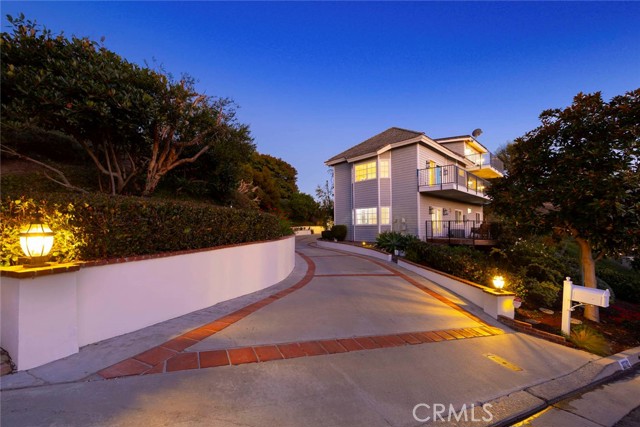 MLS #OC25236198 image #46