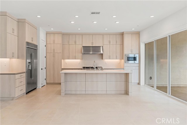 MLS #OC25236320 image #14