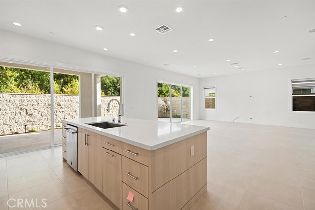 MLS #OC25236320 image #19