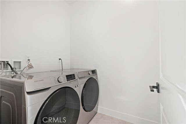 MLS #OC25236320 image #40