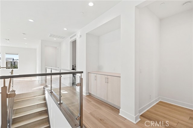 MLS #OC25236320 image #41