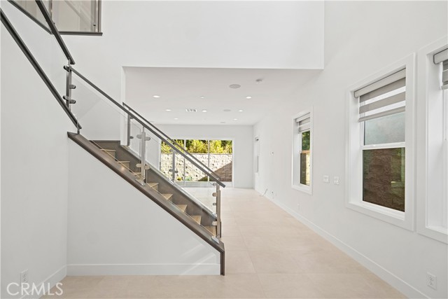 MLS #OC25236320 image #5