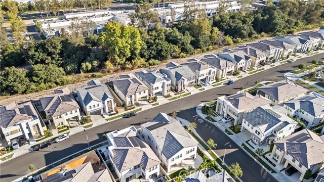 MLS #OC25236320 image #56