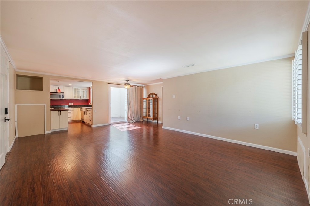 MLS #OC25236343 image #13