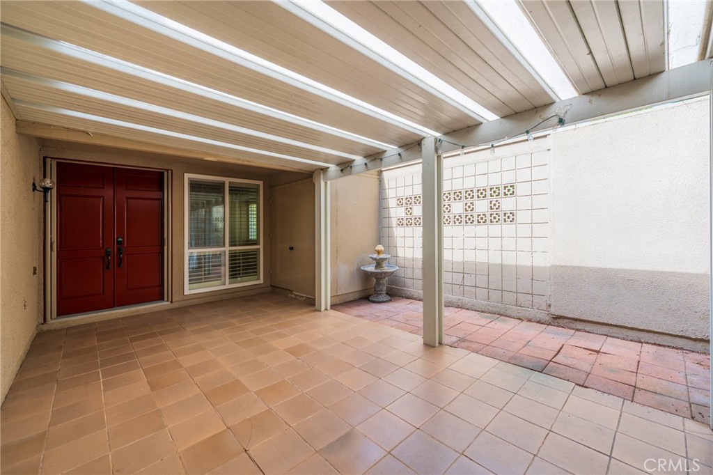 MLS #OC25236343 image #7