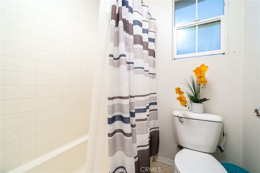 MLS #OC25236369 image #23