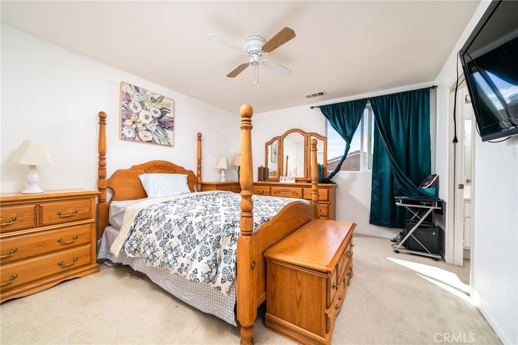 MLS #OC25236369 image #24