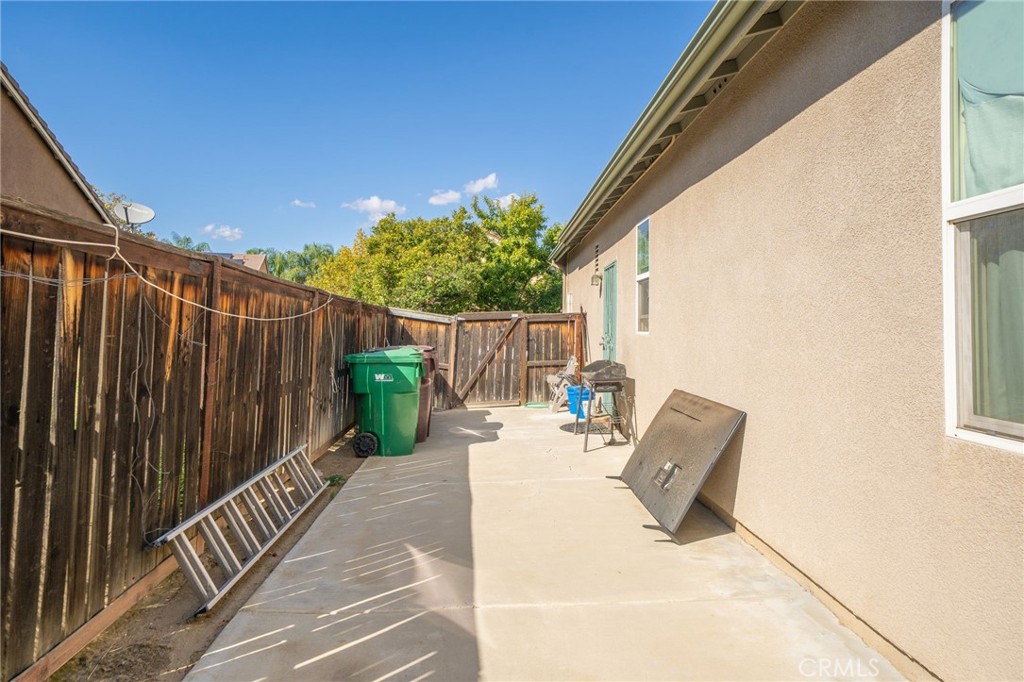 MLS #OC25236369 image #39